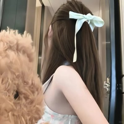 我和他都是新郎。